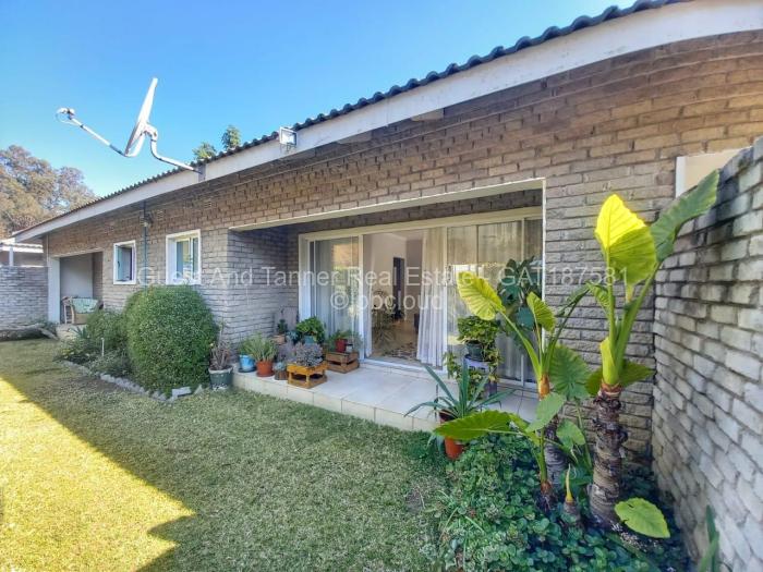 Townhouse/Cluster for Sale in Highlands, Harare