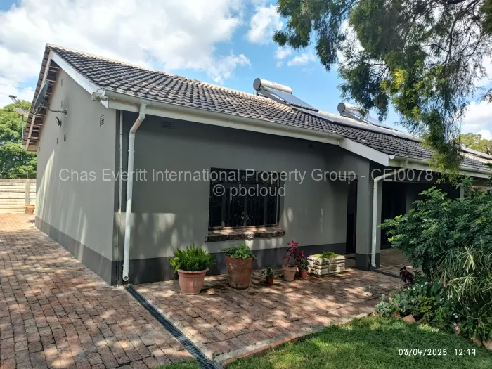 Flat/Apartment to Rent in Highlands