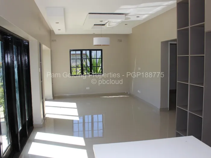 2 Bedroom Cottage/Garden Flat to Rent in Bluff Hill