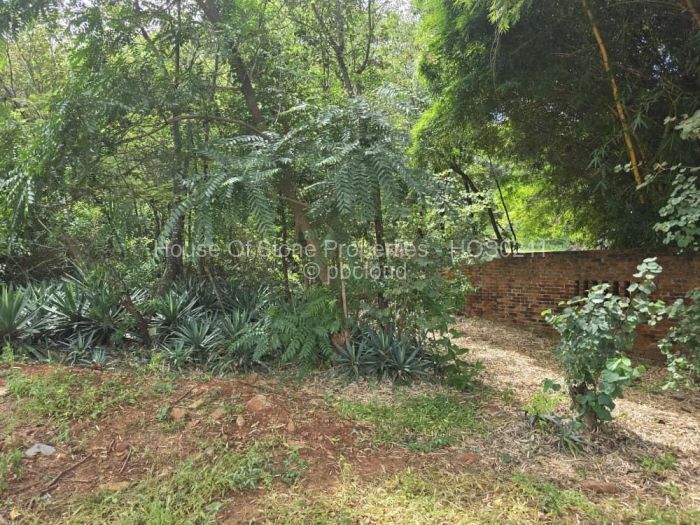 Residential Stand for Sale in Borrowdale Brooke, Harare