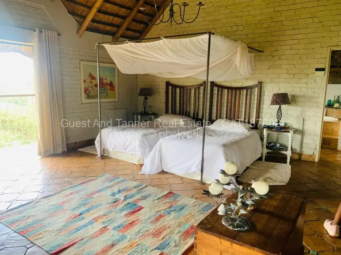 5 Bedroom House for Sale in Hogerty Hill, Harare