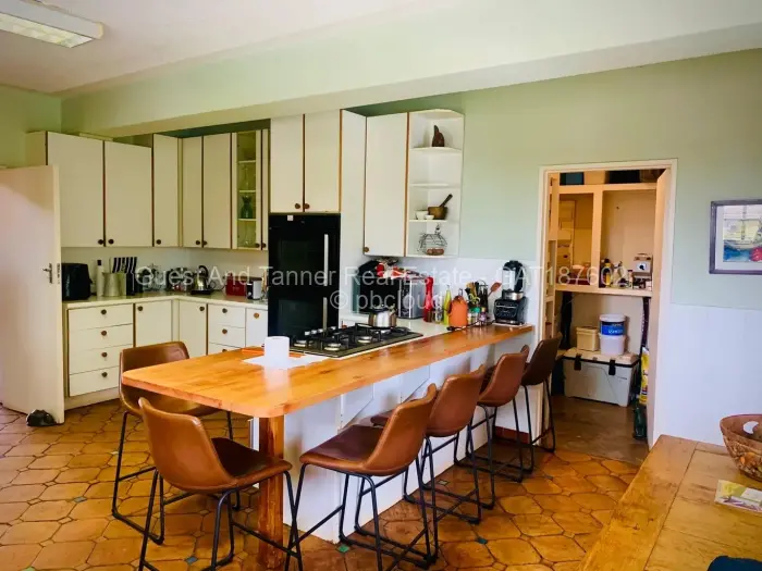 5 Bedroom House for Sale in Hogerty Hill, Harare