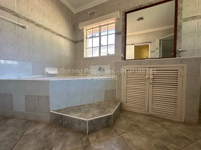 4 Bedroom House to Rent in Mount Pleasant