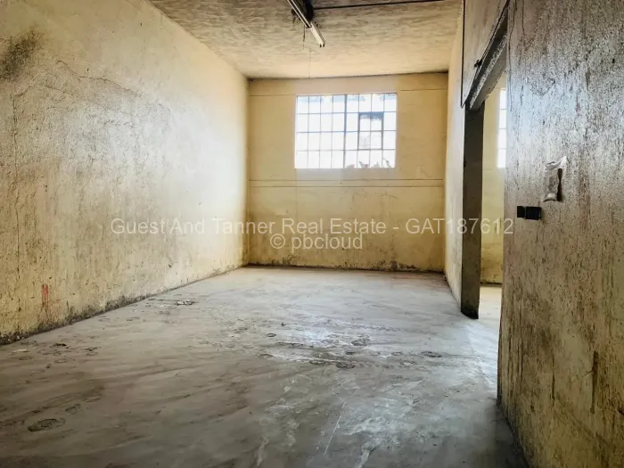 Industrial Property to Rent in Waterfalls