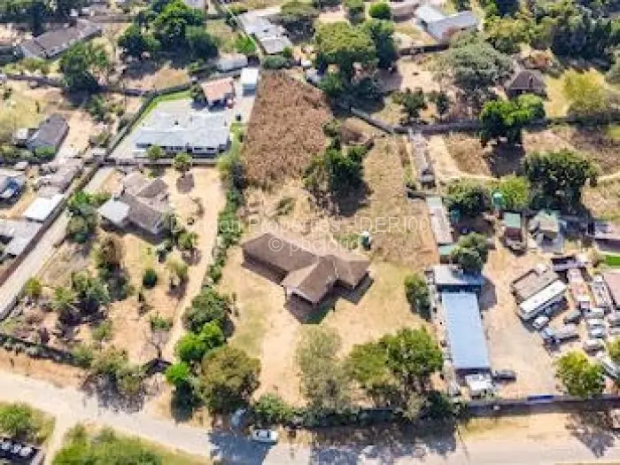 4 Bedroom House for Sale in Athlone, Harare