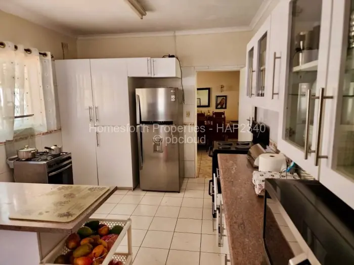 3 Bedroom House for Sale in Chisipite, Harare