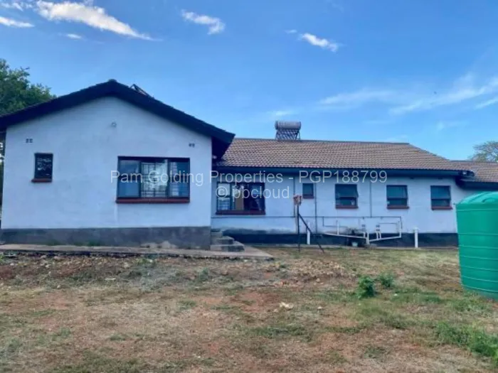 3 Bedroom House for Sale in Chinhoyi, Chinhoyi