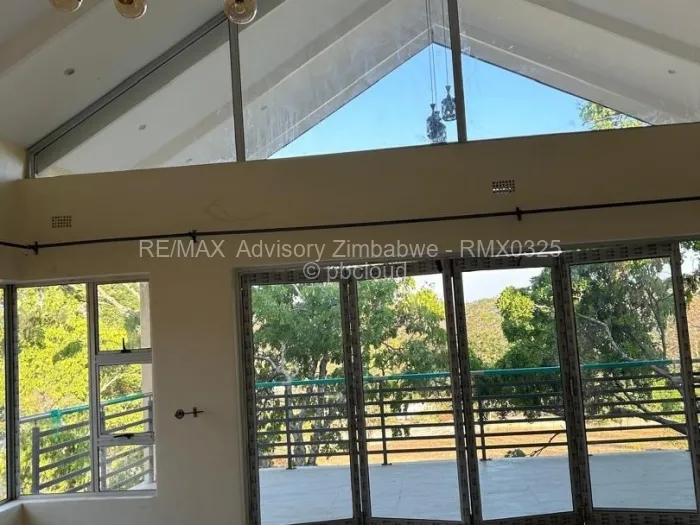 Townhouse/Cluster for Sale in Helensvale, Harare