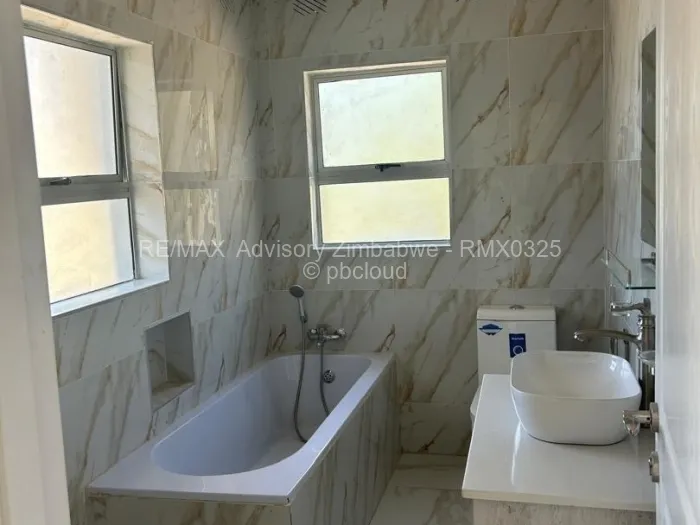 Townhouse/Cluster for Sale in Helensvale, Harare