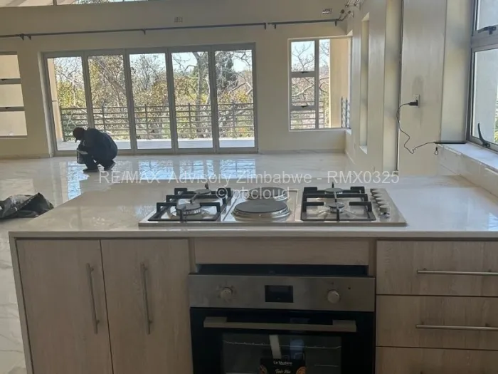 Townhouse/Cluster for Sale in Helensvale, Harare