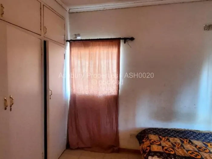 4 Bedroom House for Sale in Westgate, Harare