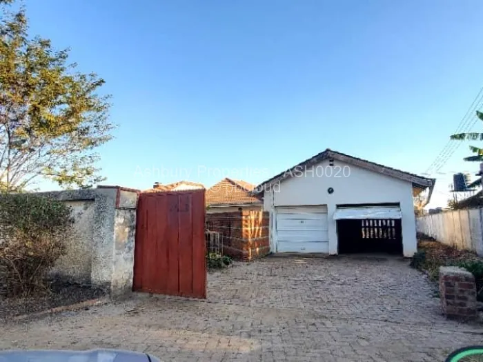 4 Bedroom House for Sale in Westgate, Harare