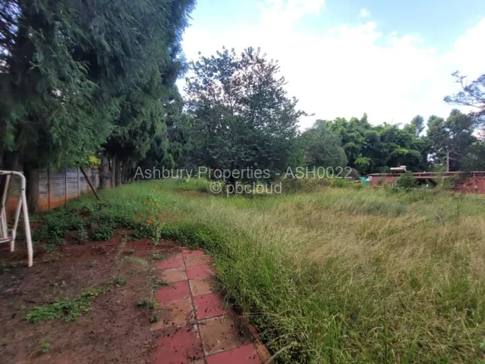 Commercial Stand for Sale in Meyrick Park, Harare