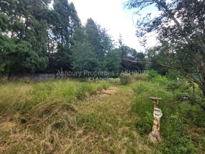 Commercial Stand for Sale in Meyrick Park, Harare