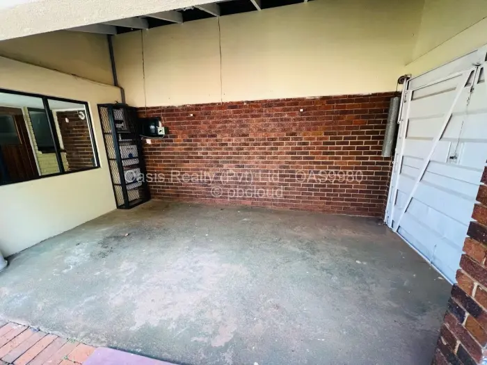 Flat/Apartment for Sale in Greystone Park, Harare