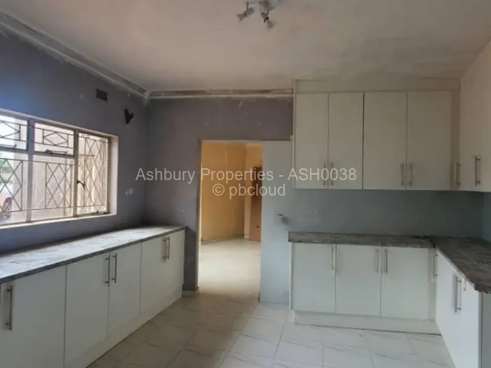 4 Bedroom House for Sale in Waterfalls, Harare