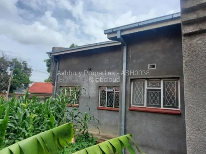 4 Bedroom House for Sale in Waterfalls, Harare