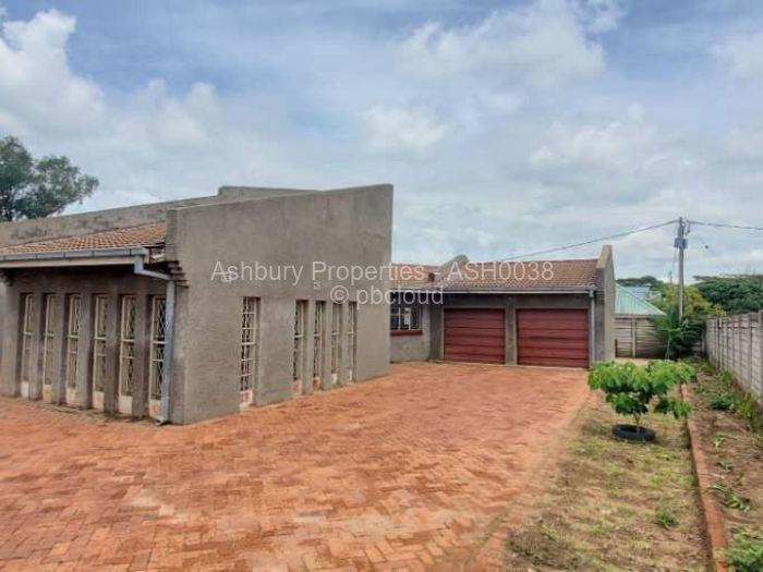 4 Bedroom House for Sale in Waterfalls, Harare