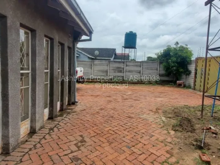 4 Bedroom House for Sale in Waterfalls, Harare