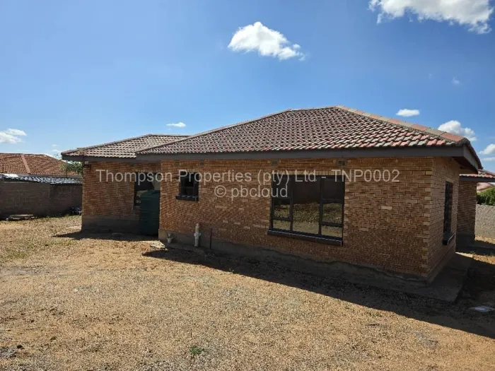 6 Bedroom House for Sale in Beitbridge, Beitbridge