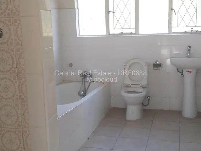 4 Bedroom House for Sale in Upper Hillside, Harare
