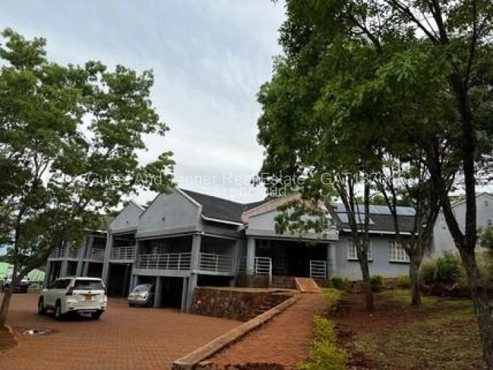 6 Bedroom House to Rent in Shawasha Hills, Harare