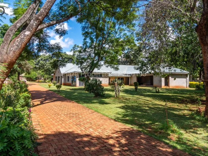 4 Bedroom House for Sale in Greendale North, Harare