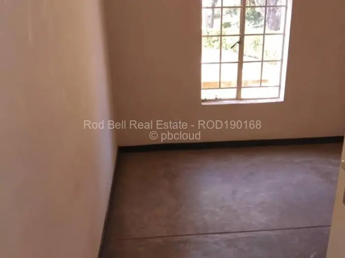 7 Bedroom House for Sale in Banket, Banket