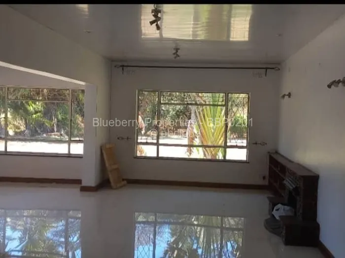 Commercial Property to Rent in Marlborough, Harare