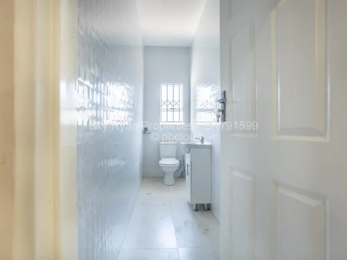 4 Bedroom House for Sale in Cold Comfort, Harare