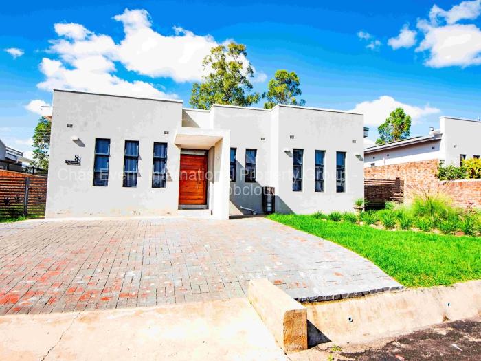 Townhouse/Cluster for Sale in Greendale, Harare