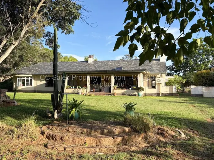 4 Bedroom House for Sale in Burnside, Bulawayo