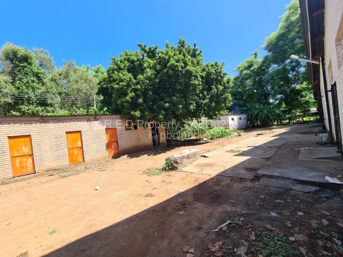 Warehouse/Industrial for Sale in Chiredzi, Chiredzi