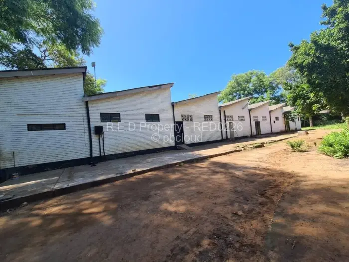 Warehouse/Industrial for Sale in Chiredzi, Chiredzi