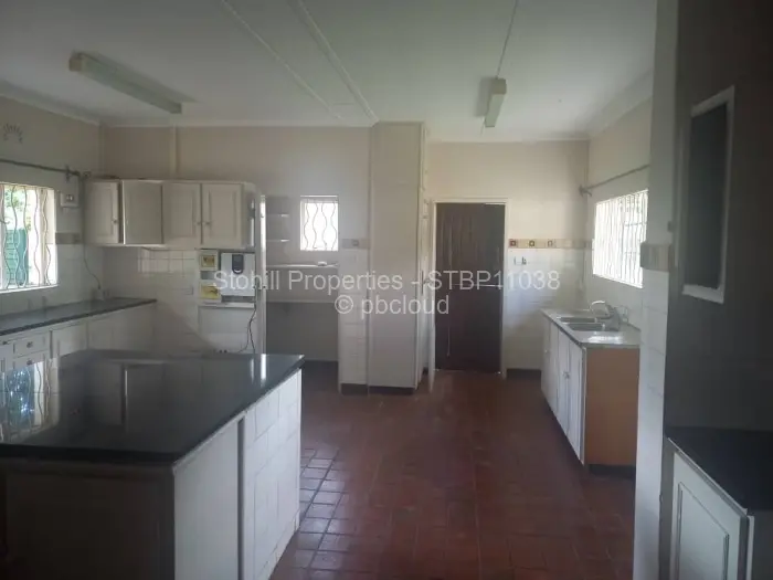 Commercial Property to Rent in Alexandra Park
