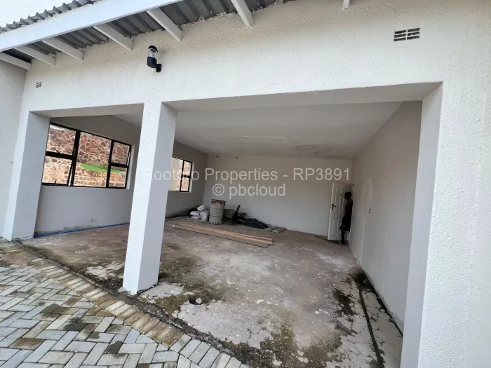 4 Bedroom House for Sale in Glen Lorne, Harare