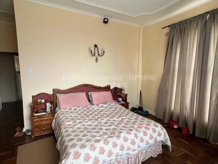5 Bedroom House for Sale in Vumba, Vumba