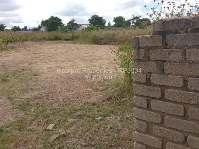 Stand for Sale in Crowhill Views, Harare