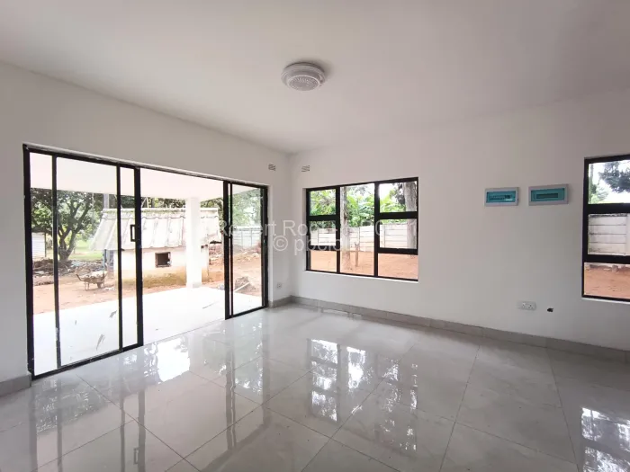 2 Bedroom House to Rent in Greendale