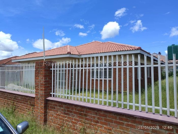 4 Bedroom House for Sale in Waterfalls, Harare