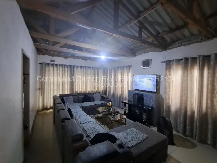 4 Bedroom House for Sale in Chitungwiza, Chitungwiza