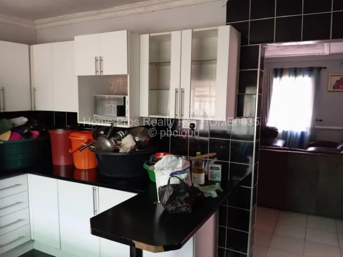 4 Bedroom House for Sale in Damofalls, Damofalls