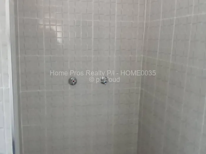 4 Bedroom House for Sale in Damofalls, Damofalls