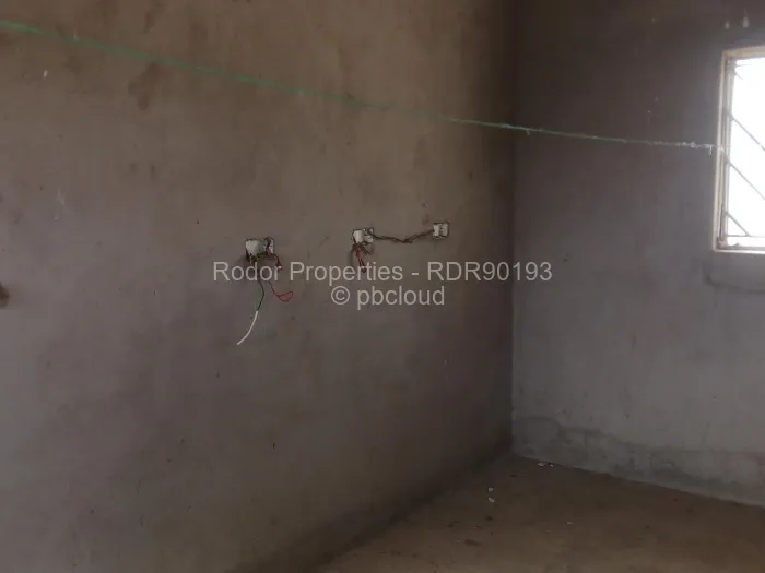 5 Bedroom House for Sale in Willsgrove, Bulawayo