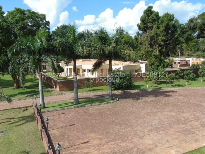 Townhouse/Complex/Cluster for Sale in Helensvale, Harare