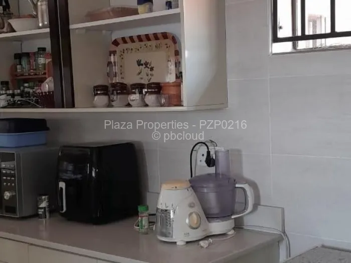 5 Bedroom House for Sale in Borrowdale, Harare