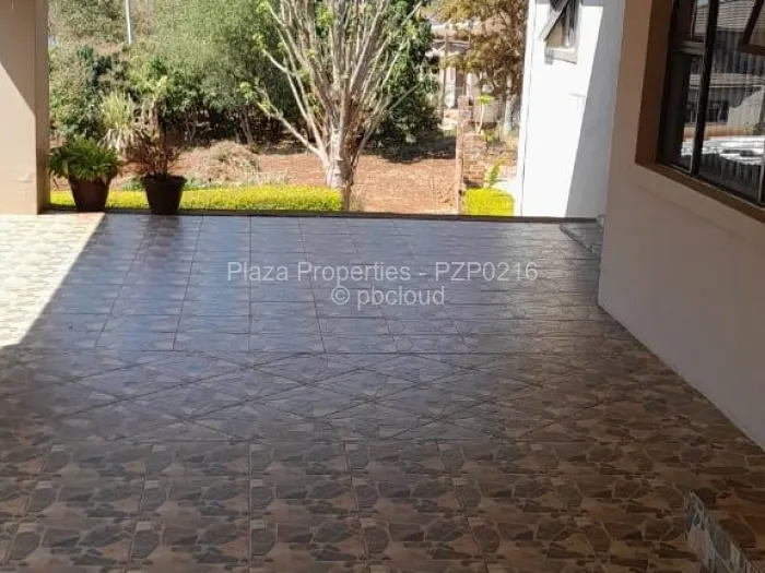 5 Bedroom House for Sale in Borrowdale, Harare