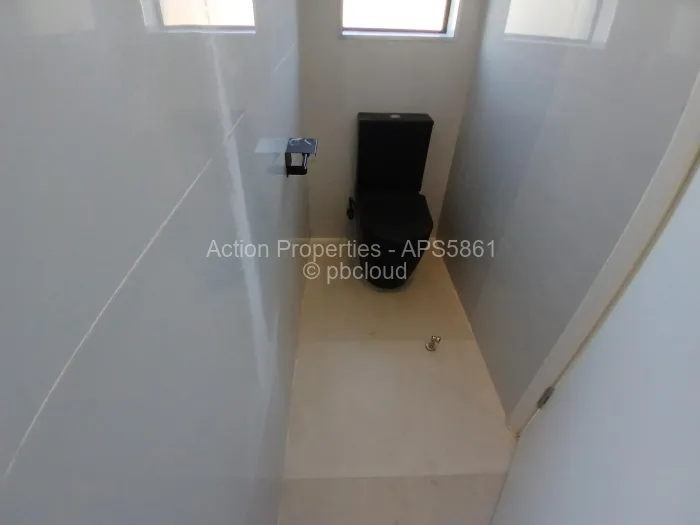 Flat/Apartment to Rent in Borrowdale