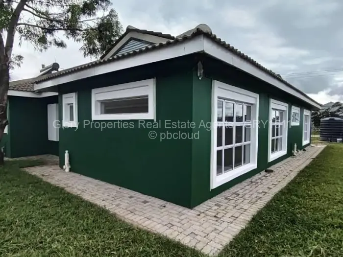 4 Bedroom House to Rent in Fairview, Harare