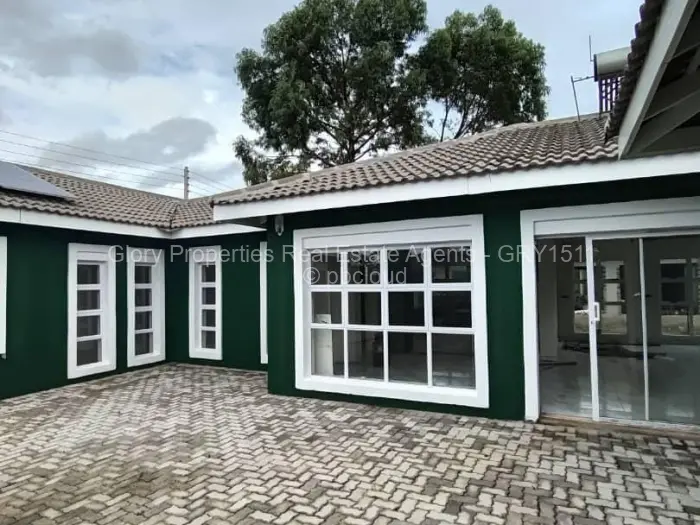 4 Bedroom House to Rent in Fairview, Harare